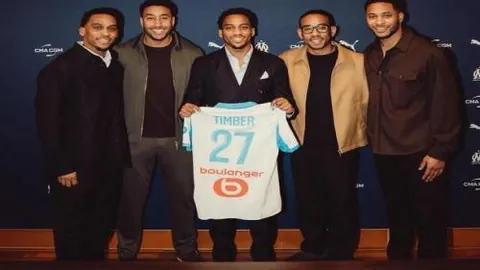 西班牙希腊世预赛欧洲区首轮1-1平局，莫拉塔破门巴卡斯塔斯点球救主